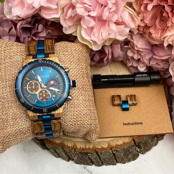 Luxury Zebra Wood Blue Chronograph Military Quartz Watch - Picture 14 of 16